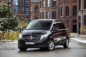 MERCEDES-BENZ V 250 D 4 MATIC